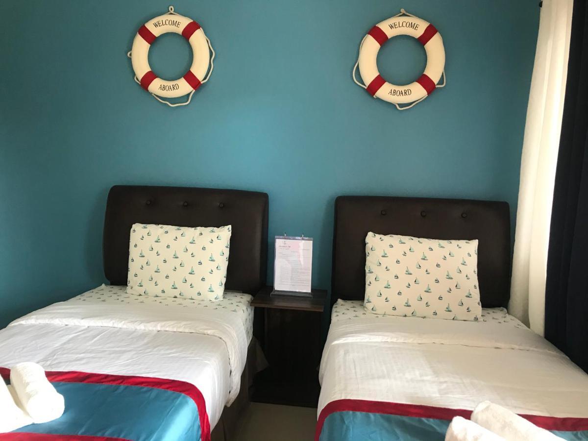 Anchorage Inn Moalboal Extérieur photo