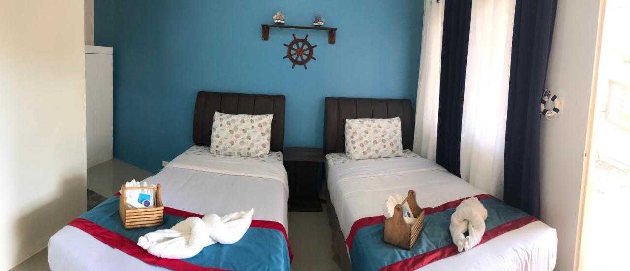 Anchorage Inn Moalboal Extérieur photo