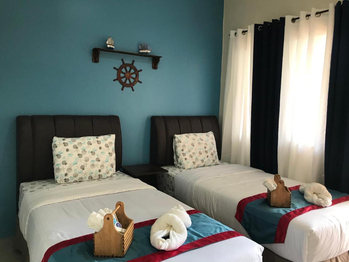 Anchorage Inn Moalboal Extérieur photo