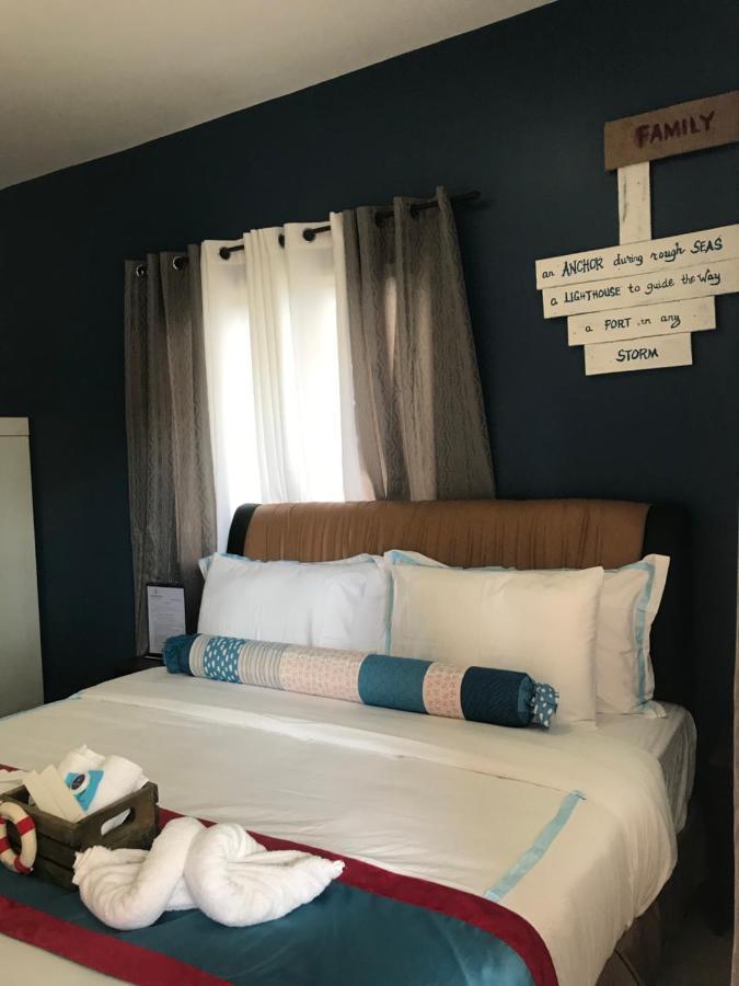 Anchorage Inn Moalboal Extérieur photo