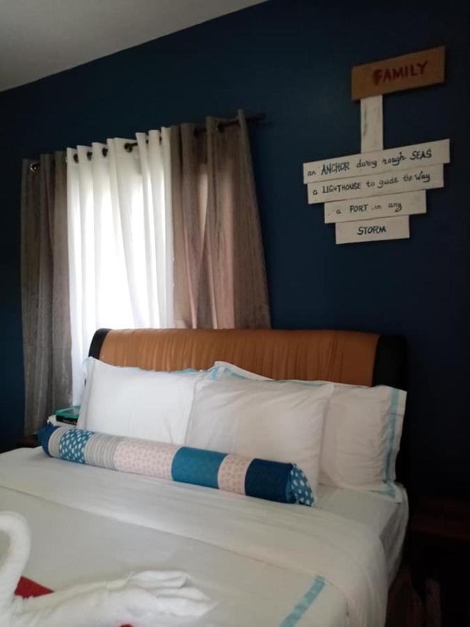 Anchorage Inn Moalboal Extérieur photo